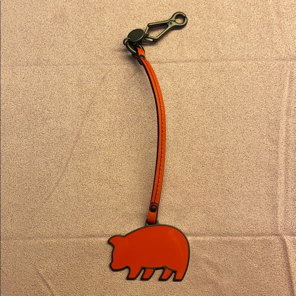 Bottega Veneta Pig Keychain or Bag Charm - Picture 2 of 8